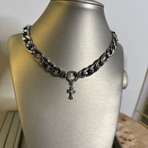 Silver Cuban link Chain Necklace with Cross Pendant
